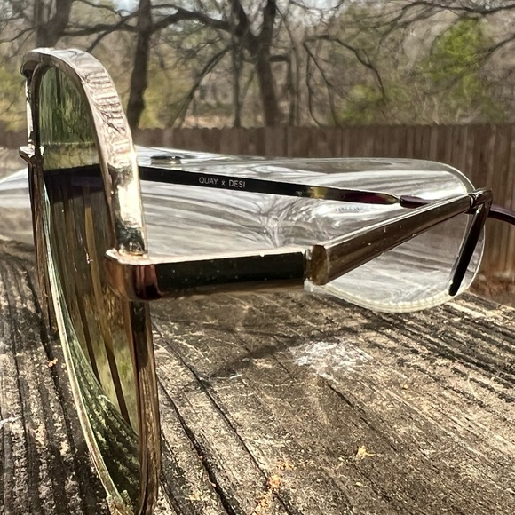 Desi PerkinsXQuay Gold High Key Sunglasses, (1st edition, Discontinued) - Picture 6 of 15